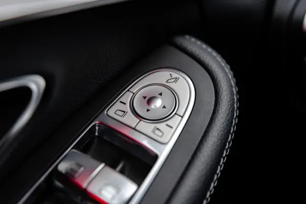 Mercedes-Benz C 220 d AMG Line 36