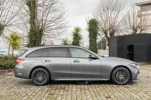 Mercedes-Benz C 300 e AMG Line 6