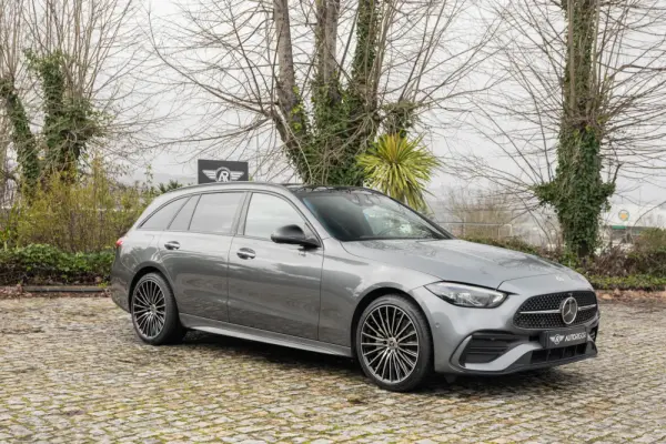 Mercedes-Benz C 300 e AMG Line 7