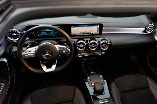 Mercedes-Benz CLA 180 d AMG Line Aut. 13