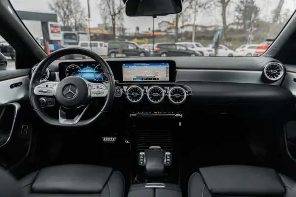 Mercedes-Benz CLA 200 d AMG Line Aut. 13