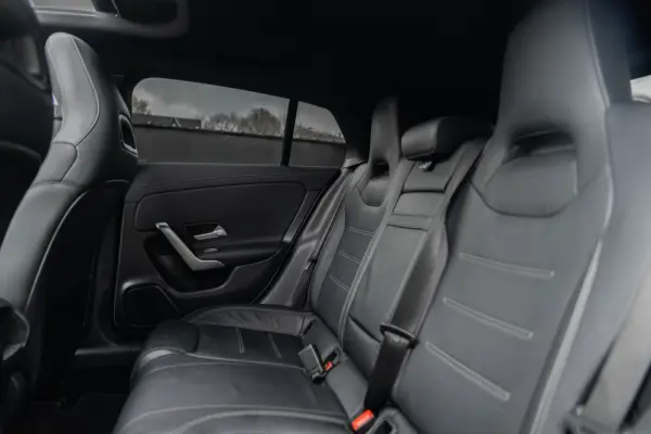 Mercedes-Benz CLA 200 d AMG Line Aut. 57