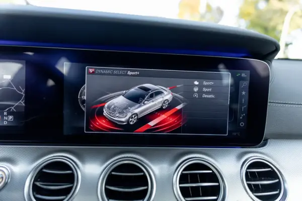 Mercedes-Benz E 220 d AMG 23