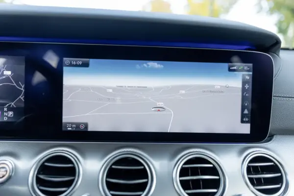 Mercedes-Benz E 220 d AMG 32