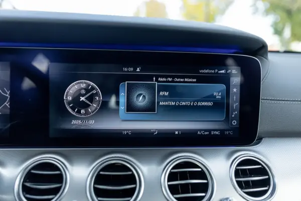 Mercedes-Benz E 220 d AMG 33