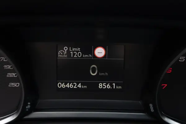 Peugeot 308 1.6 e-THP GTi 19