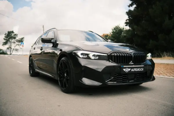 BMW 320 Touring Pack M Auto 5