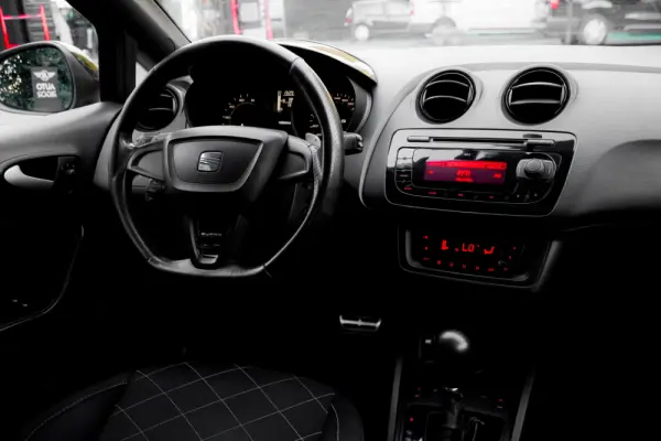SEAT Ibiza Cupra 17