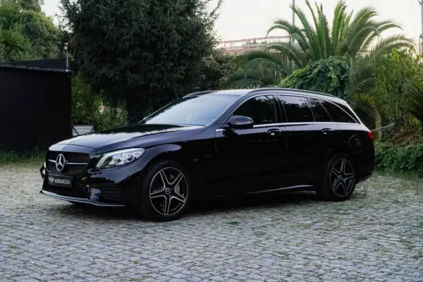 Mercedes-Benz C 300 Outro 3