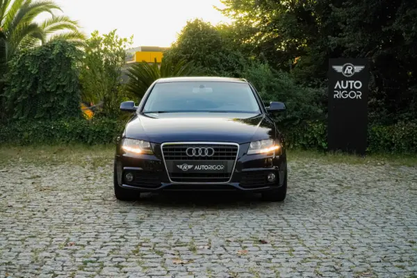 Audi A4 2.0 TDI 1