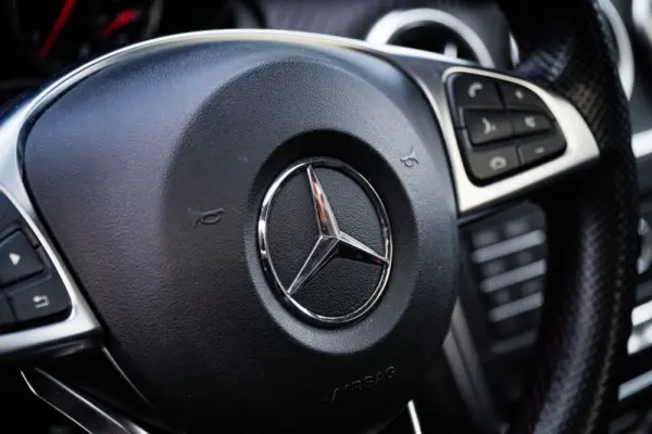 Mercedes-Benz A 180 d AMG Line 33