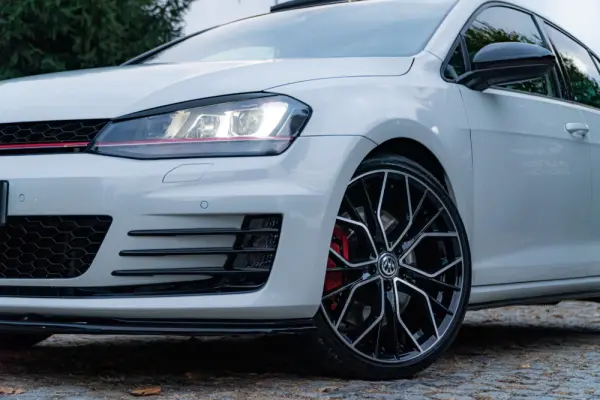 Volkswagen Golf 2.0 TSi GTi Performance 11