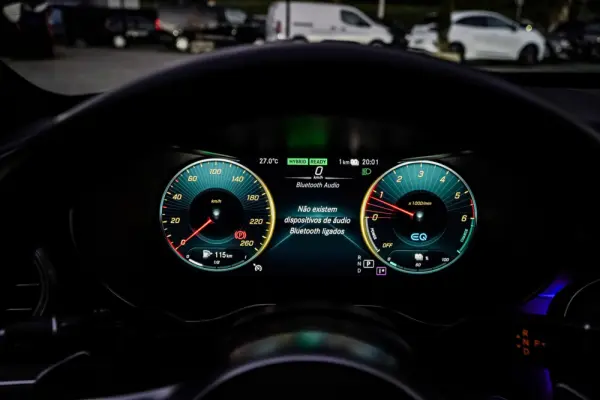 Mercedes-Benz C 300 Outro 24
