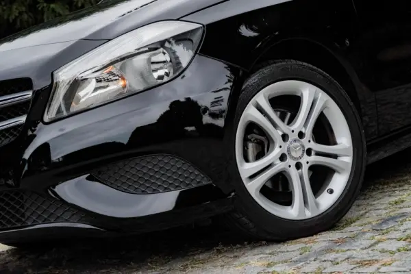 Mercedes-Benz A 160 d Urban 12