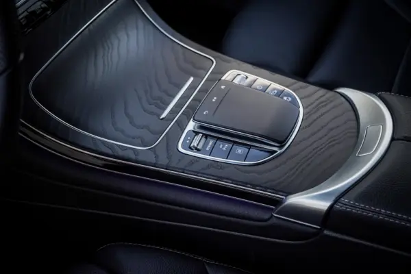 Mercedes-Benz GLC 300 de Coupe 4Matic 9G-TRONIC AMG Line 51