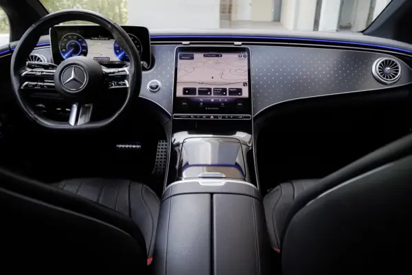 Mercedes-Benz EQE SUV 350+ AMG Line Premium 15