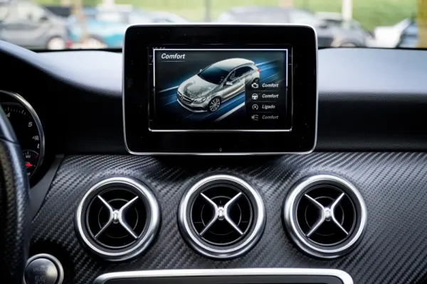 Mercedes-Benz A 180 d AMG Line 24
