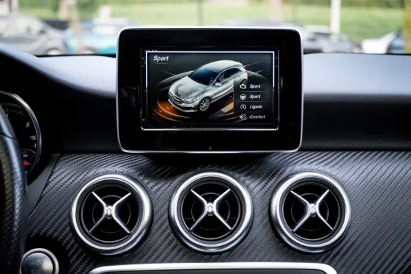 Mercedes-Benz A 180 d AMG Line 23