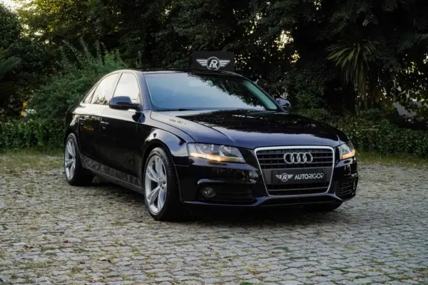 Audi A4 2.0 TDI 8