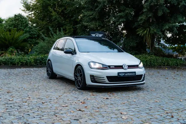 Volkswagen Golf 2.0 TSi GTi Performance 9