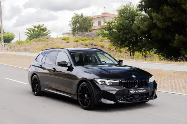 BMW 320 Touring Pack M Auto 2