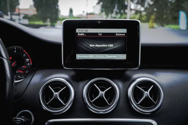 Mercedes-Benz A 160 d Urban 25