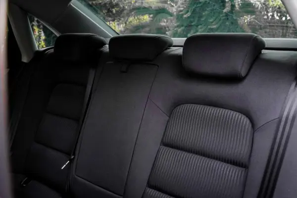 Audi A4 2.0 TDI 33