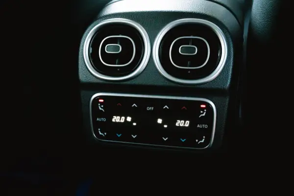 Mercedes-Benz C 300 e AMG Line 39