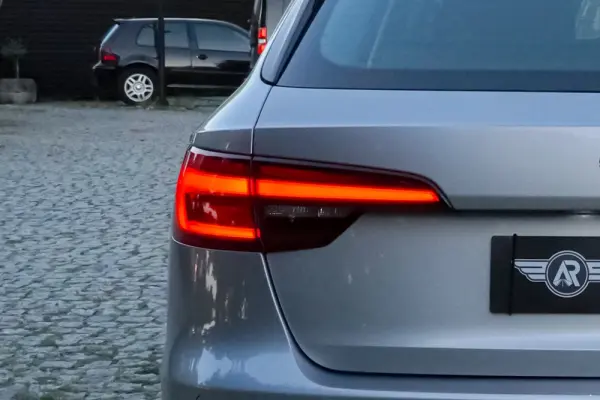 Audi A4 Avant 11