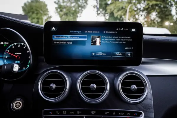 Mercedes-Benz GLC 300 de Coupe 4Matic 9G-TRONIC AMG Line 34