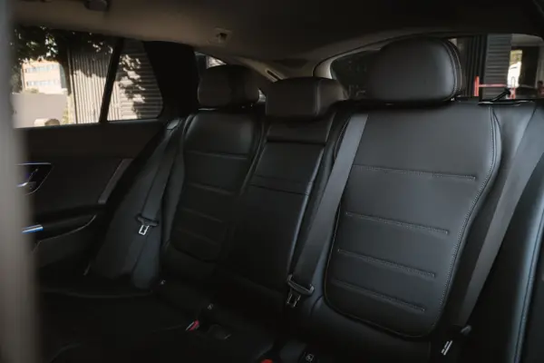 Mercedes-Benz C 300 e AMG Line 44