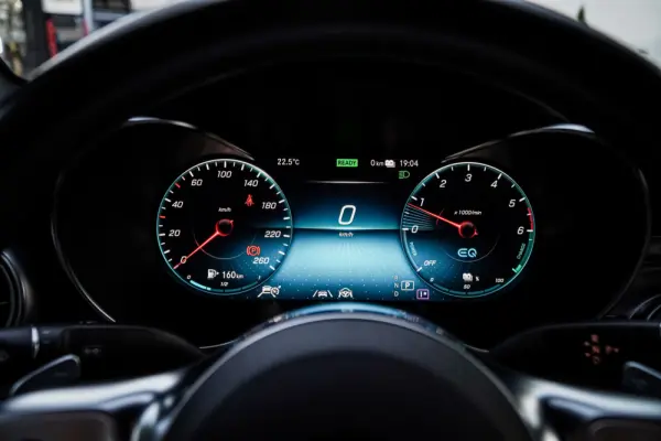 Mercedes-Benz GLC 300 de Coupe 4Matic 9G-TRONIC AMG Line 31