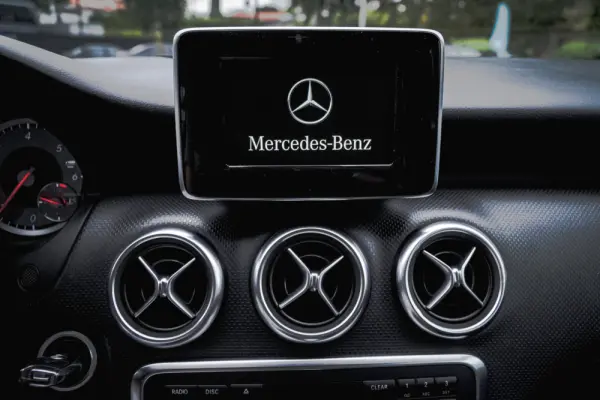 Mercedes-Benz A 160 d Urban 22