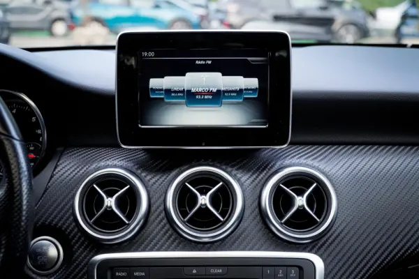 Mercedes-Benz A 180 d AMG Line 26