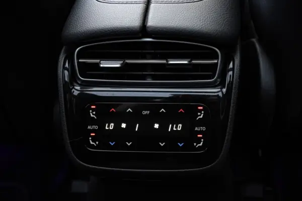 Mercedes-Benz EQE SUV 350+ AMG Line Premium 47