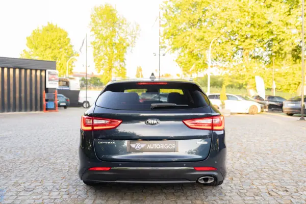 Kia Optima SW 1.7 CRDi Fleet 5