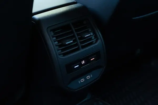 Cupra Formentor 1.4 e-Hybrid DSG VZ 33