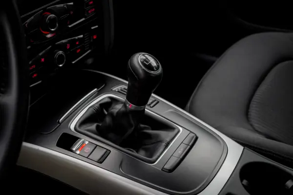 Audi A4 2.0 TDI 17