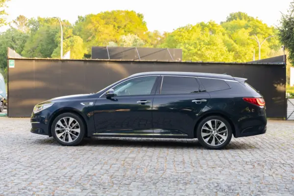 Kia Optima SW 1.7 CRDi Fleet 4