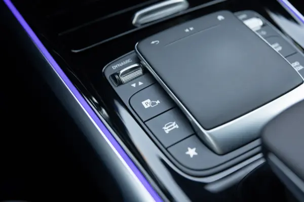 Mercedes-Benz EQB 300 4Matic AMG Line 57
