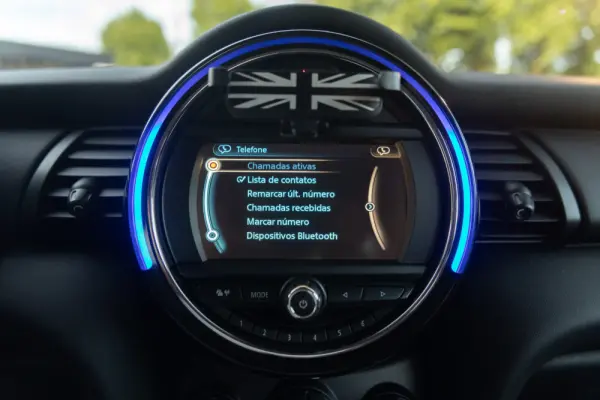 MINI 3 Portas One 19