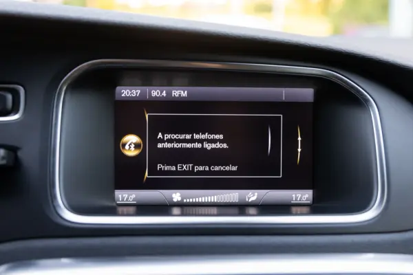 Volvo V40 1.6 D2 R-Design 33