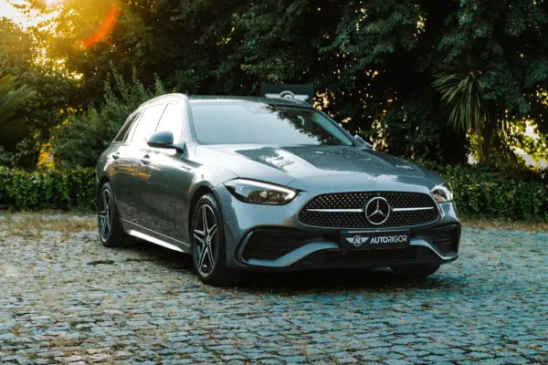 Mercedes-Benz C 300 e AMG Line 9