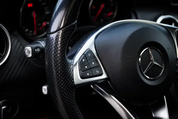 Mercedes-Benz A 180 d AMG Line 32