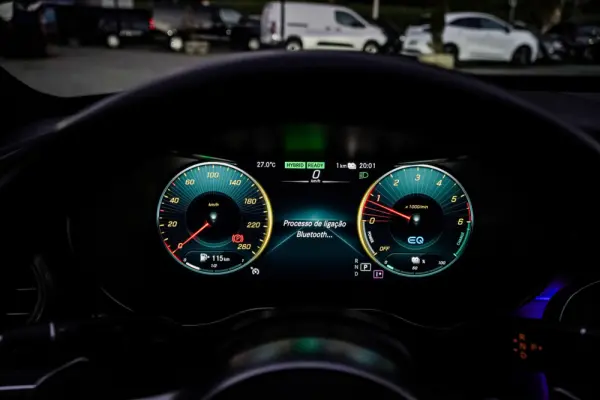 Mercedes-Benz C 300 Outro 25