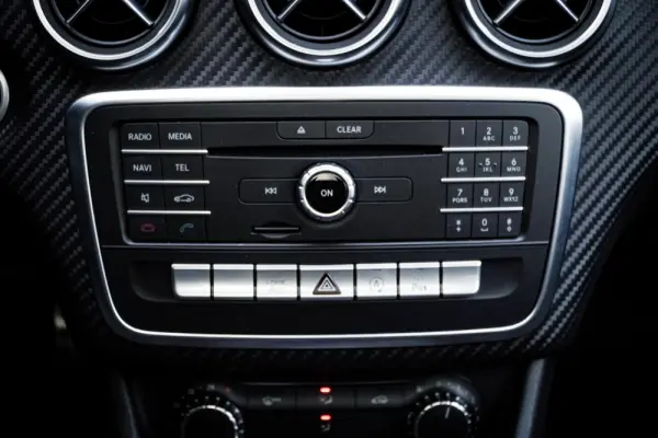 Mercedes-Benz A 180 d AMG Line 22