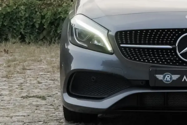 Mercedes-Benz A 180 d AMG Line 7