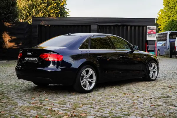 Audi A4 2.0 TDI 5