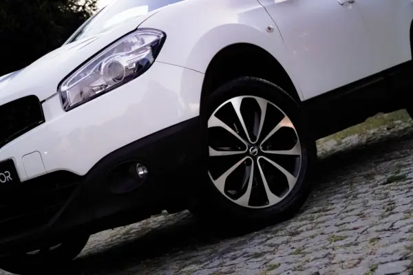 Nissan Qashqai 11