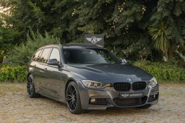 BMW 318 Touring Pack M 8